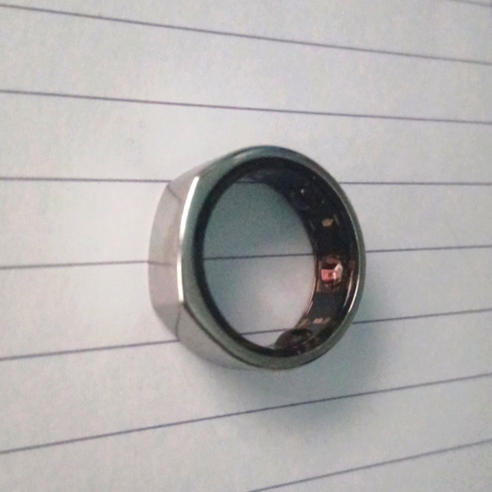Oura ring Gen 3 size 9